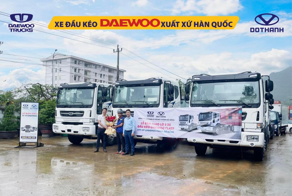 Lễ bàn giao lô 5 xe đầu kéo Daewoo CL4TF cho Công ty Logistics Cảng Đà Nẵng