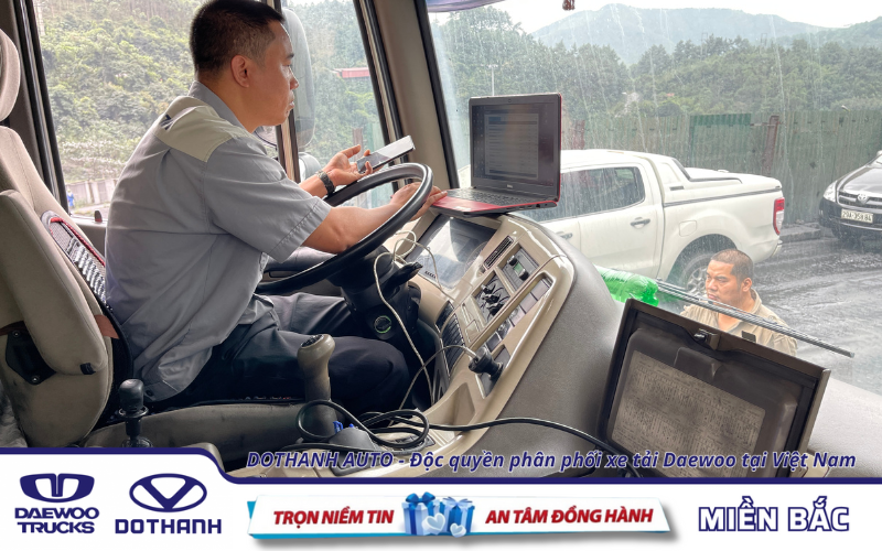 Chương trình tri ân khách hàng Daewoo miền Bắc “Trọn Niềm Tin, An Tâm Đồng Hành” vào Tháng 10/2023 kiểm tra xe tổng quát